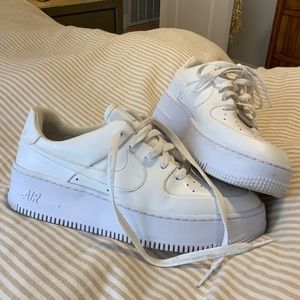 Air Force 1s Platforms - Nike